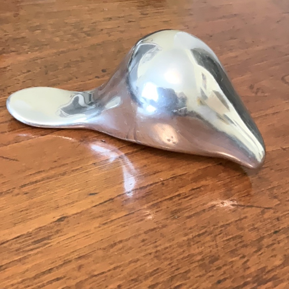 - Hoselton Beaver Sculpture